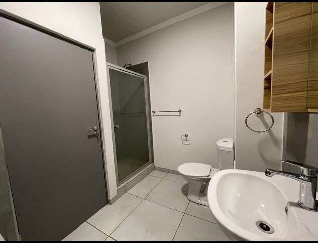 2 BEDROOM SECTIONAL TITLE FOR SALE IN RED HILL